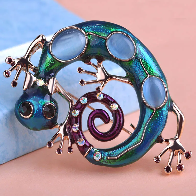 Blucome Blue Enamel Lizard Gecko Brooches For Men Jewelry Fashion Women Corsage Diamante Embellishments Kihen Wedding Broach
Blucome Blue Enamel Lizard Gecko Brooches For Men Jewelry Fashion Women Corsage Diamante Embellishments Kihen Wedding Broach