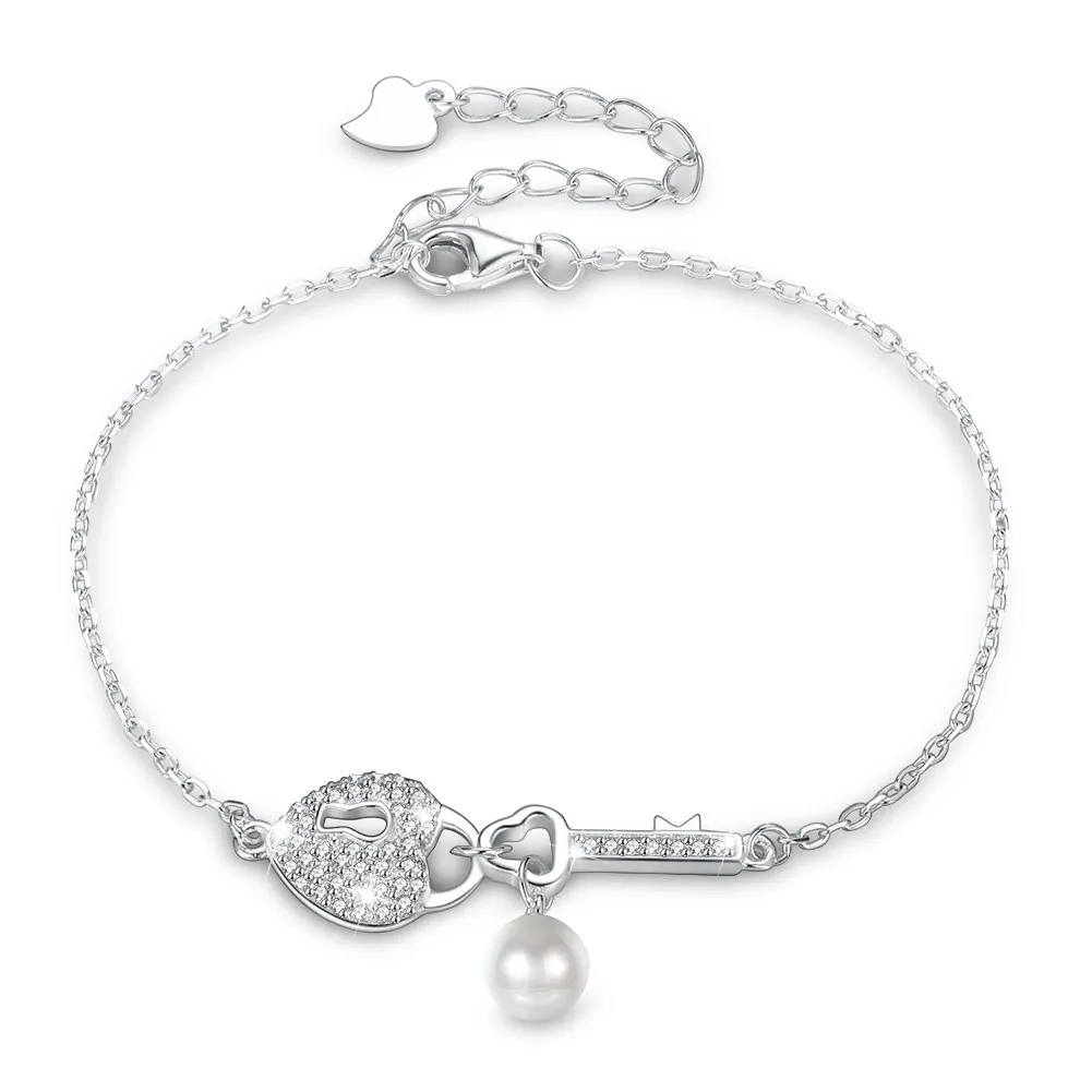 SILVERHOO 925 Sterling Silver Heart shaped Key Lock Zircon Pearl Bracelet Simple Female Sterling Silver Bracelets
SILVERHOO 925 Sterling Silver Heart shaped Key Lock Zircon Pearl Bracelet Simple Female Sterling Silver Bracelets