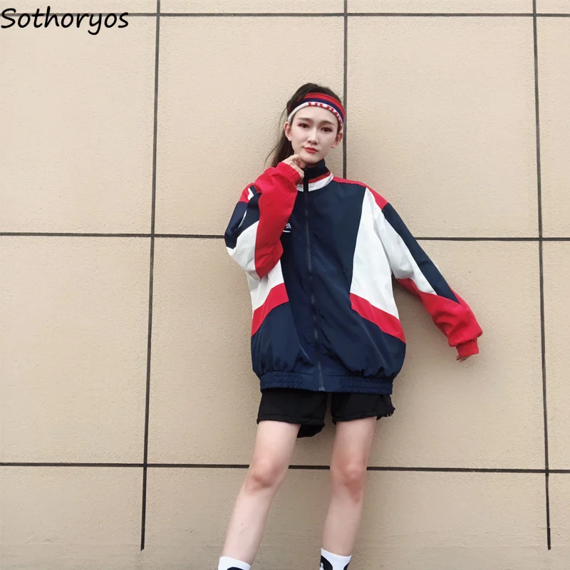 Jackets Women Letter Printed Stand Collar Loose Leisure Korean Style Harajuku Coats Womens Patchwork Hip Hop Students Jacket
Jackets Women Letter Printed Stand Collar Loose Leisure Korean Style Harajuku Coats Womens Patchwork Hip Hop Students Jacket