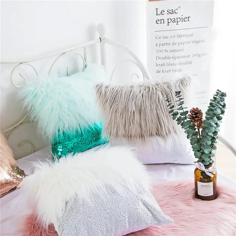 Long Plush Furry sequins splicing Cushion Cover Fish Scale Glitters Pillowcase Living Room Sofa Plush Throw Pillow Cover 45x45cm
Long Plush Furry sequins splicing Cushion Cover Fish Scale Glitters Pillowcase Living Room Sofa Plush Throw Pillow Cover 45x45cm