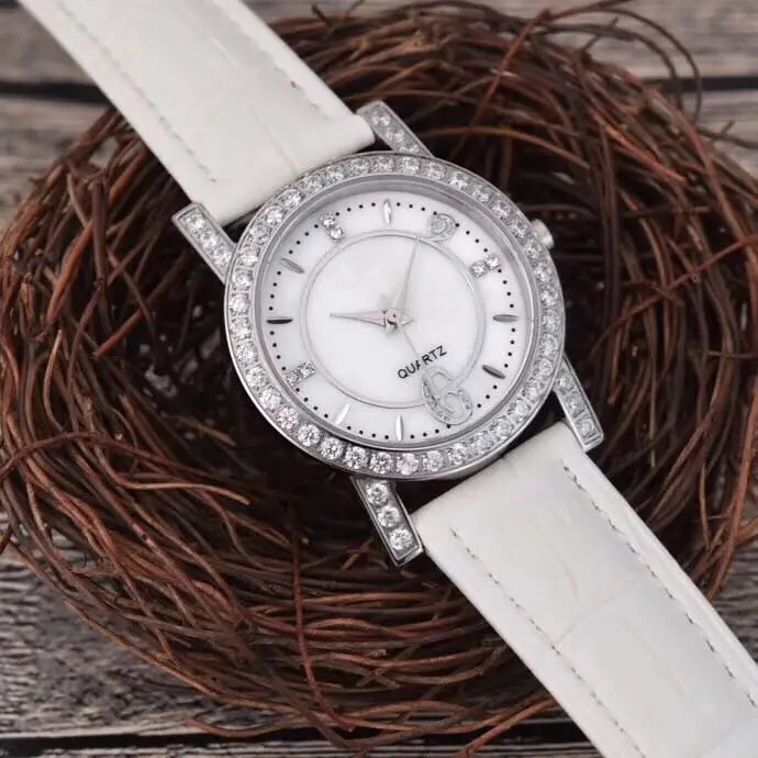 AWG02222 Women's Watches Top Brand Runway Luxury European Design Quartz Wristwatches
AWG02222 Women's Watches Top Brand Runway Luxury European Design Quartz Wristwatches