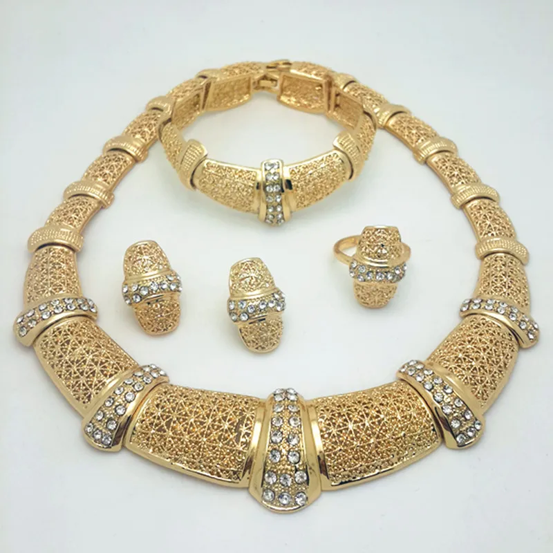 New Exquisite Dubai Jewelry Set Luxury Gold Color Big Nigerian Wedding African Beads Jewelry Set Costume New Design
New Exquisite Dubai Jewelry Set Luxury Gold Color Big Nigerian Wedding African Beads Jewelry Set Costume New Design