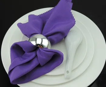 Free Shipping 6pcs/lot silver napkin ring napkin buckle napkin holder for hotel dining table and wedding party decoration
Free Shipping 6pcs/lot silver napkin ring napkin buckle napkin holder for hotel dining table and wedding party decoration