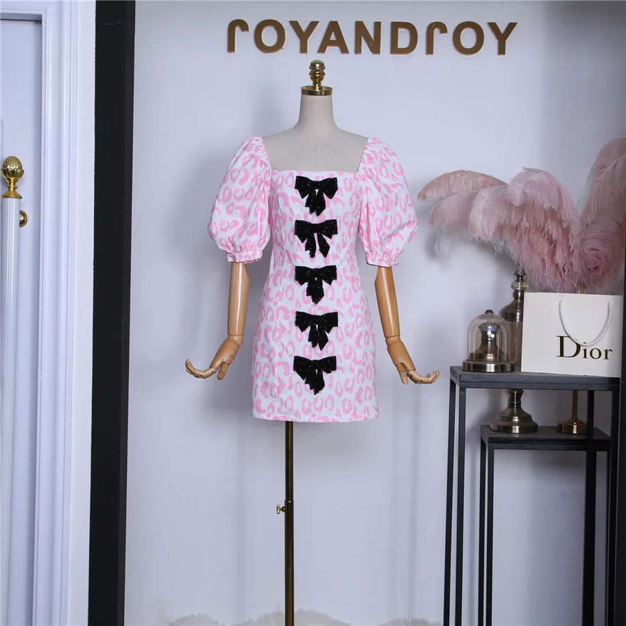 2019 Summer New Puff Sleeve Beaded Bow Print High Waist Slim Chiffon pencil Dress
2019 Summer New Puff Sleeve Beaded Bow Print High Waist Slim Chiffon pencil Dress