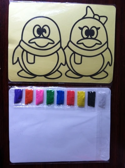 Color Sand art kit for children 15x21cm yellow sticker card with 9 bags of color sand(about 1g each color)
Color Sand art kit for children 15x21cm yellow sticker card with 9 bags of color sand(about 1g each color)
