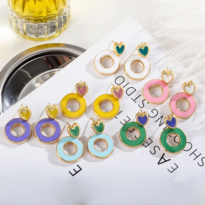 Korean Version Of The New Earrings Simple Love Hit Color Stitching Earrings Personality Drop Glaze Round Earrings Jewelry Gift
Korean Version Of The New Earrings Simple Love Hit Color Stitching Earrings Personality Drop Glaze Round Earrings Jewelry Gift