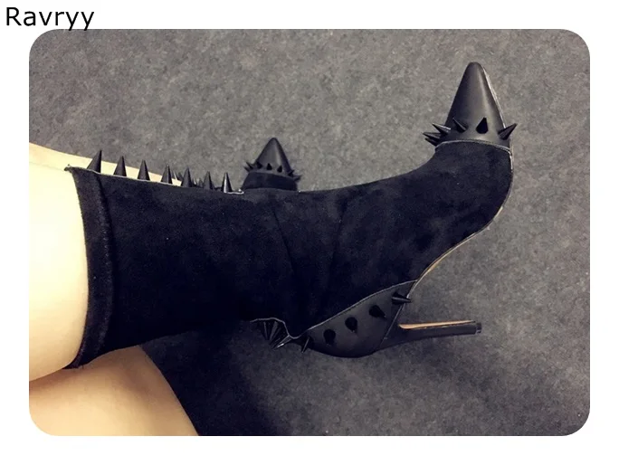 Black Woman Short Boots long rivets suede leather patch work women's Booties Pointed Toe thin heel Fashion Female Shoes Outfit
Black Woman Short Boots long rivets suede leather patch work women's Booties Pointed Toe thin heel Fashion Female Shoes Outfit
