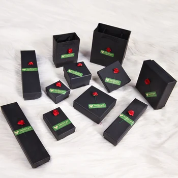 Black Kraft Paper Black Sponge Necklace Present Earring Jewelry Display Boxes Red Rose Flower +Green Stickers Watch Box Case
Black Kraft Paper Black Sponge Necklace Present Earring Jewelry Display Boxes Red Rose Flower +Green Stickers Watch Box Case