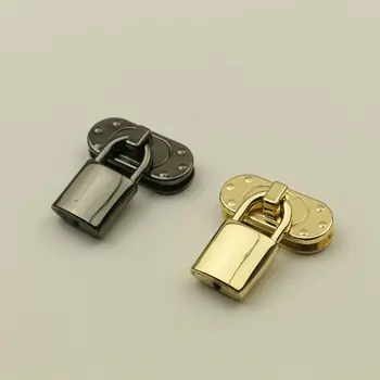 50 pcs Per Lot Light Gold And Gunmetal Color Metal Lock Clasp Cover Luggage Lock DIY Accessories Wholesale Metal Bag Parts Locks
50 pcs Per Lot Light Gold And Gunmetal Color Metal Lock Clasp Cover Luggage Lock DIY Accessories Wholesale Metal Bag Parts Locks