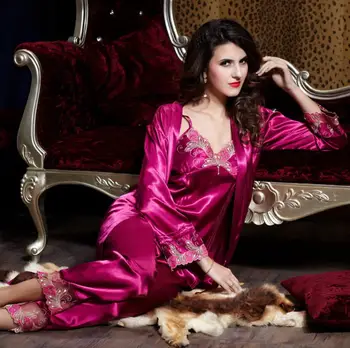 Womens Silk Sleepwear Nightgown Spaghetti Strap Embroidery 3 Piece Pijama Sexy Nightwear Pajama Sets
Womens Silk Sleepwear Nightgown Spaghetti Strap Embroidery 3 Piece Pijama Sexy Nightwear Pajama Sets