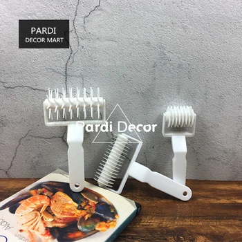 Baking tools Pastry Roller pizza punching tool making fruit pie pastry cutters home use 1pc/lot
Baking tools Pastry Roller pizza punching tool making fruit pie pastry cutters home use 1pc/lot