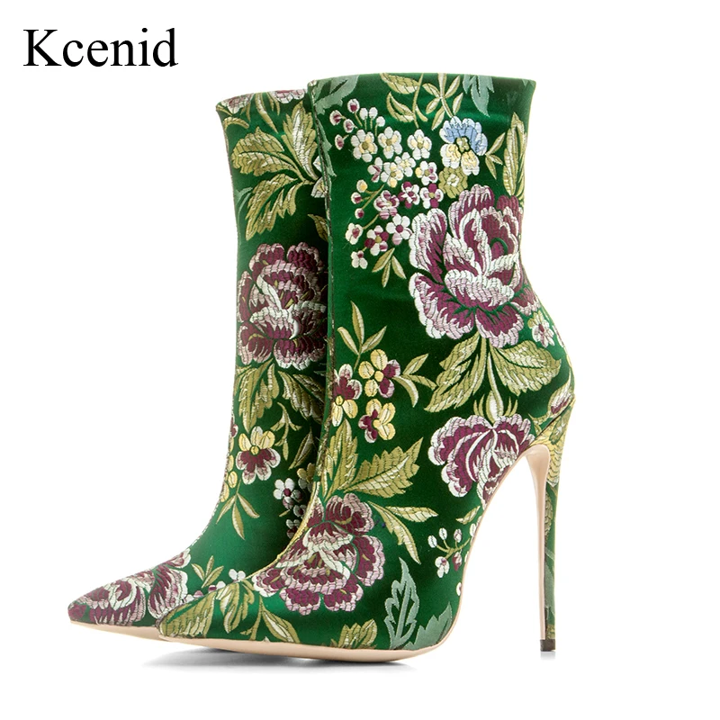 Kcenid Big size 33-43 winter embroidered boots sexy pointed toe 12cm high heels shoes woman fashion floral zipper ankle boots
Kcenid Big size 33-43 winter embroidered boots sexy pointed toe 12cm high heels shoes woman fashion floral zipper ankle boots