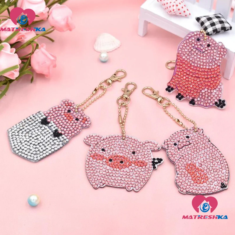 Crystal pattern 5D Diamond Embroidery pig elephant Diamond Painting Key Chain Special Diamond Sticker Double Christmas Decor
Crystal pattern 5D Diamond Embroidery pig elephant Diamond Painting Key Chain Special Diamond Sticker Double Christmas Decor