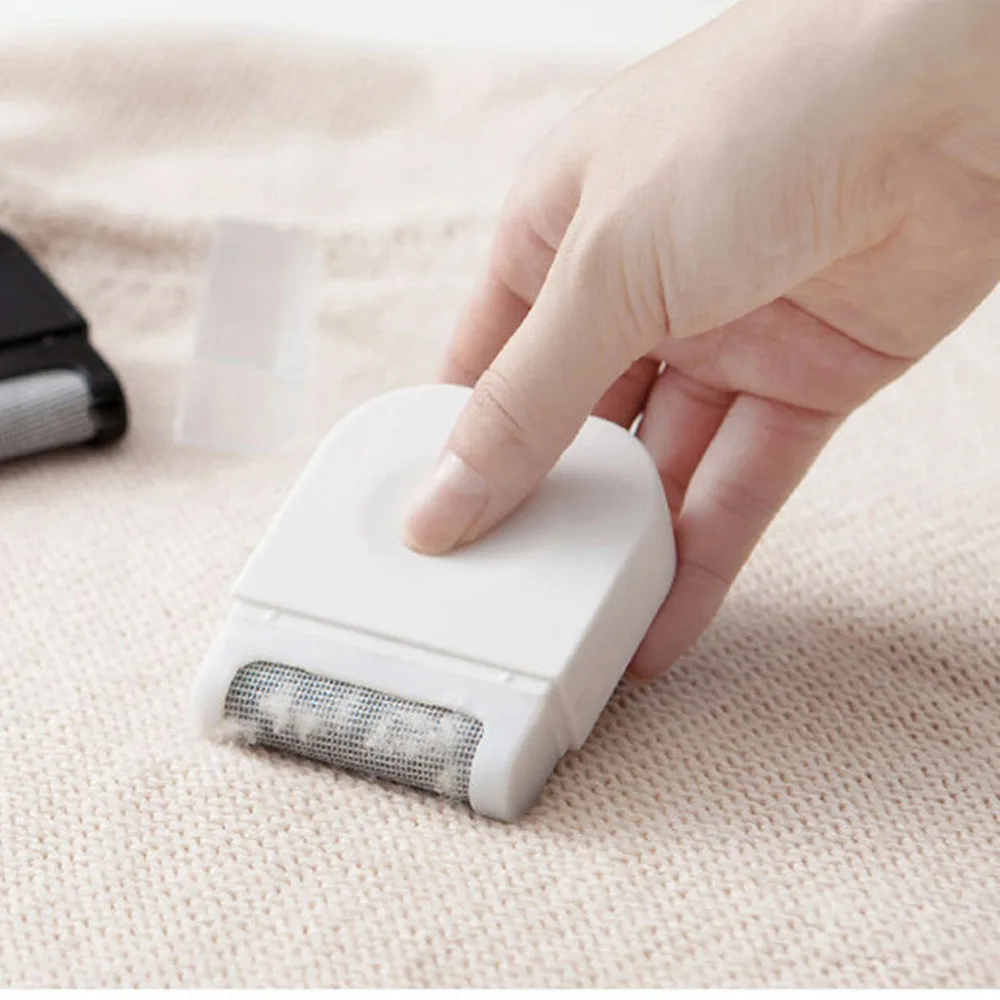 Dust Lint Remover convenient Lint Clothes Sweater Shaver Fluff Fuzz Fabrics Portable Remover Pill Handheld
Dust Lint Remover convenient Lint Clothes Sweater Shaver Fluff Fuzz Fabrics Portable Remover Pill Handheld
