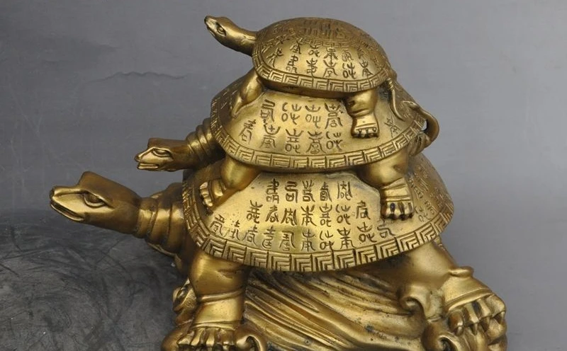 9"china fengshui bronze gilt 3 turtle Tortoise Longevity auspicious lucky statue
9"china fengshui bronze gilt 3 turtle Tortoise Longevity auspicious lucky statue