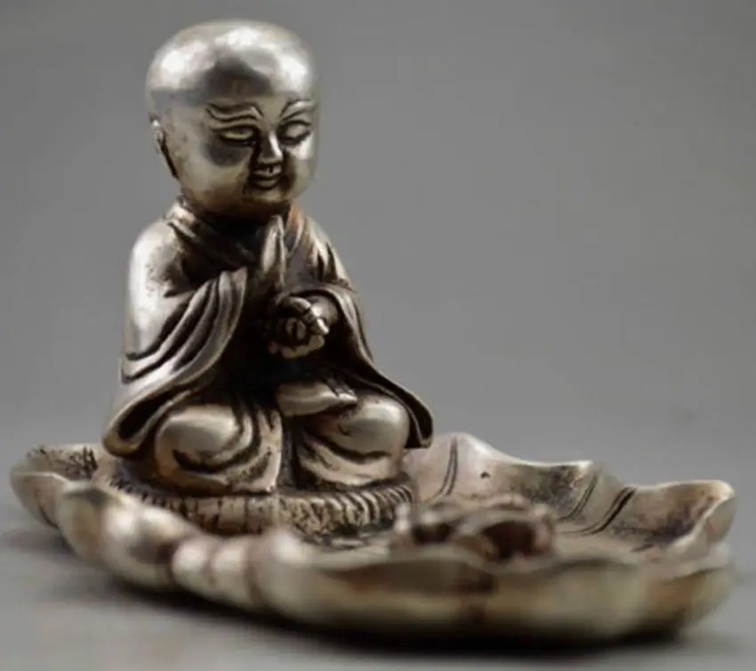 

Free Shipping Collectible Decorated Old Handwork Tibet Silver Carved Buddha On Lotus Inkstone