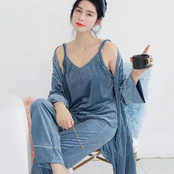 Winter New Women Velvet Striped Home Wear Fashion Keep Warm Pajamas Suit Casual Female 3 Pieces Nightwear Sexy Pyjamas Set M-XL
Winter New Women Velvet Striped Home Wear Fashion Keep Warm Pajamas Suit Casual Female 3 Pieces Nightwear Sexy Pyjamas Set M-XL