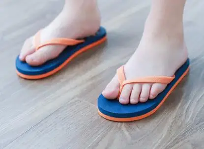 201818 Children's slippers RADJ