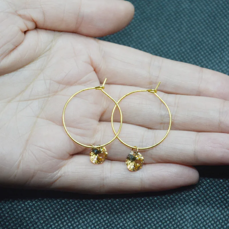 New Simple Crystal Hoop Earrings For Women Good Quality Zircon Crystal Round Circle Ear Jewelry Dlicated Gift For Wedding Party
New Simple Crystal Hoop Earrings For Women Good Quality Zircon Crystal Round Circle Ear Jewelry Dlicated Gift For Wedding Party