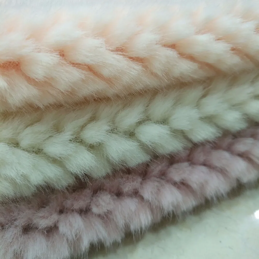 Spot New Products Openwork rabbit fur Jacquard imitation water rabbit fur Coat fur vest artificial plush fabric
Spot New Products Openwork rabbit fur Jacquard imitation water rabbit fur Coat fur vest artificial plush fabric