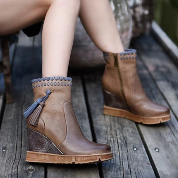 Artmu Autumn and Winter 2019 New Euro-American Style Wedges Heels Cowhide Shoes High Heels Retro Handmade Women's Boots Fringe
Artmu Autumn and Winter 2019 New Euro-American Style Wedges Heels Cowhide Shoes High Heels Retro Handmade Women's Boots Fringe