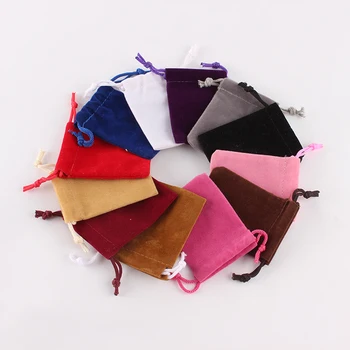 20Pcs/lot 5*7cm High Quality Custom Logo Printed Drawstring Bag Velvet Jewelry Pouch Christmas Gift Bag 
20Pcs/lot 5*7cm High Quality Custom Logo Printed Drawstring Bag Velvet Jewelry Pouch Christmas Gift Bag