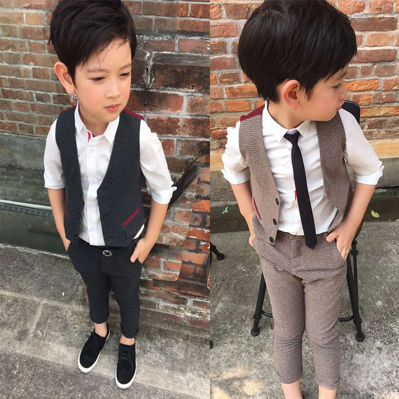 Manufacturers wholesale new children's wear children's wear Korean suit baby vest three-piece boy suit a generation
Manufacturers wholesale new children's wear children's wear Korean suit baby vest three-piece boy suit a generation