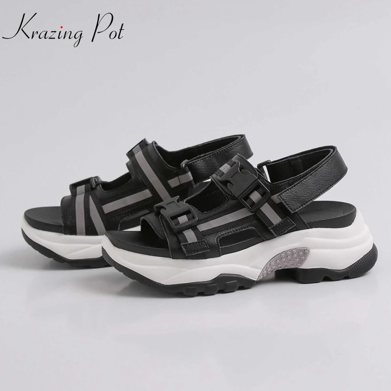 Krazing Pot preppy style recommend genuine leather sandals women wedges high heel hook loop summer leisure streetwear shoes L89
Krazing Pot preppy style recommend genuine leather sandals women wedges high heel hook loop summer leisure streetwear shoes L89