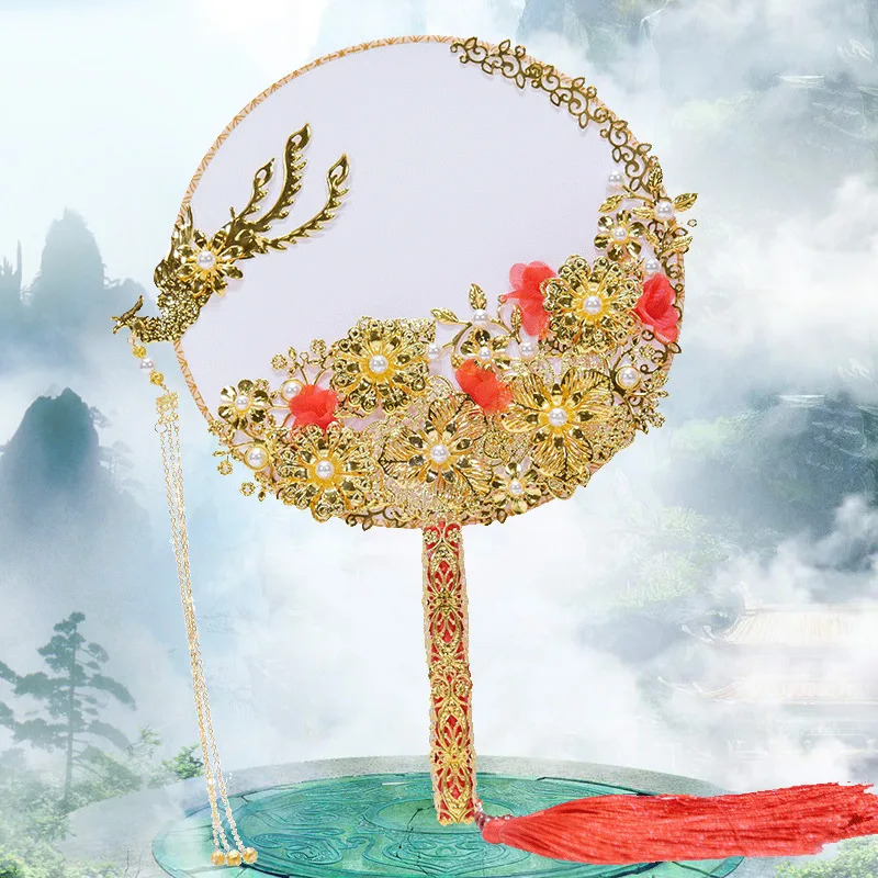New Chinese Style Bridal Flower Bouquet Pearls Gold Phoenix Artificial Flowers Wedding Bouquets Metal Bride Hand Fan
New Chinese Style Bridal Flower Bouquet Pearls Gold Phoenix Artificial Flowers Wedding Bouquets Metal Bride Hand Fan