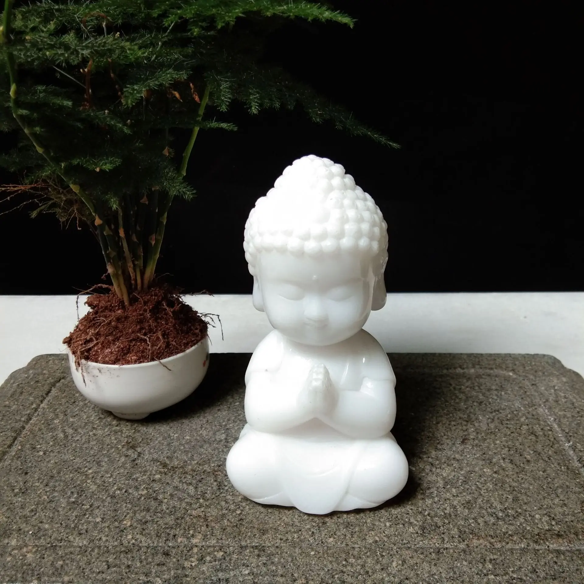 Chinese style Buddha statue Little monk sculpture home decoration accessories gift statue small Buddha statue
Chinese style Buddha statue Little monk sculpture home decoration accessories gift statue small Buddha statue