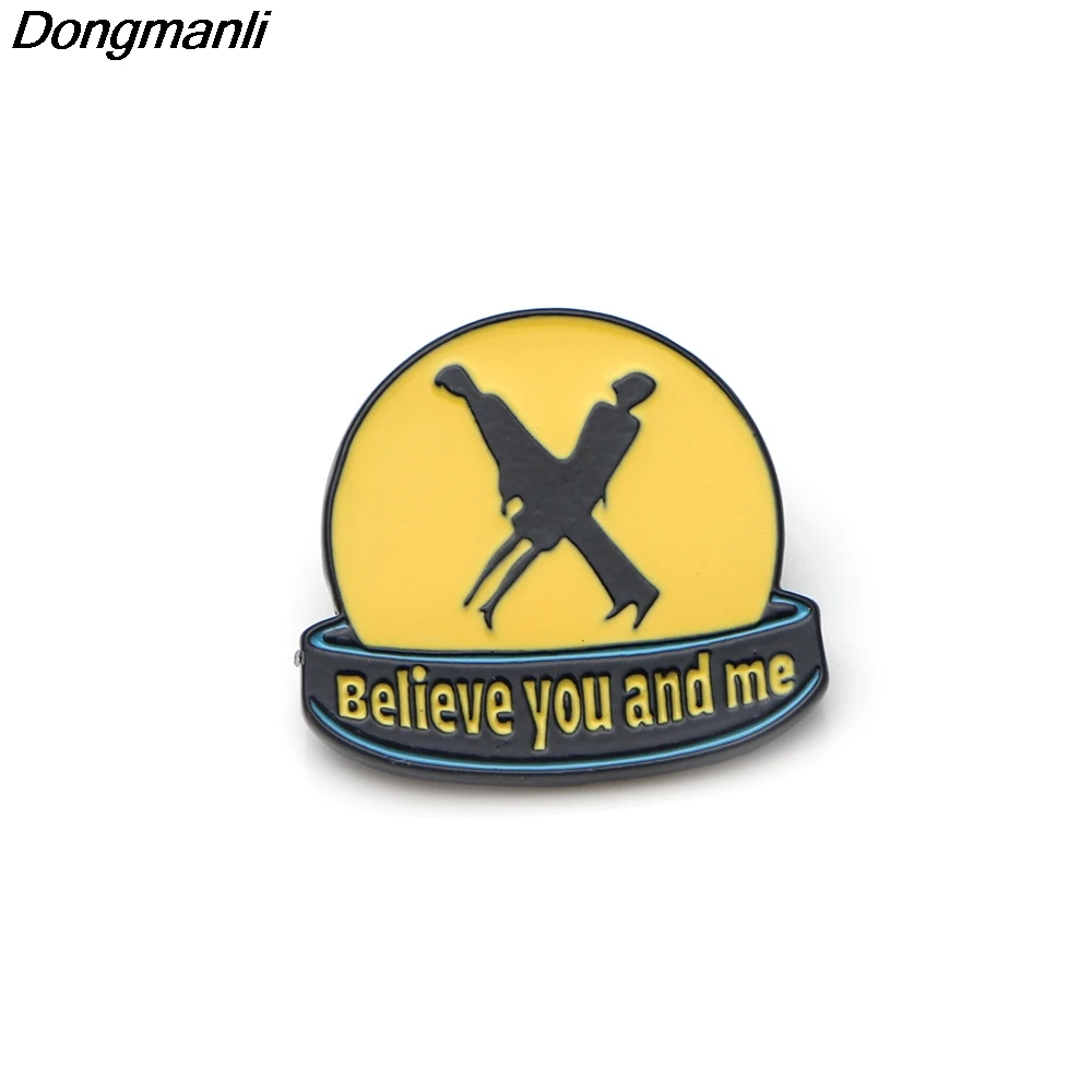 DMLSKY The X-Files Metal badge Women and Men Enamel Pins Clothes Brooch Shirt Collar Pin Jewelry Fans Gifts M2034
DMLSKY The X-Files Metal badge Women and Men Enamel Pins Clothes Brooch Shirt Collar Pin Jewelry Fans Gifts M2034