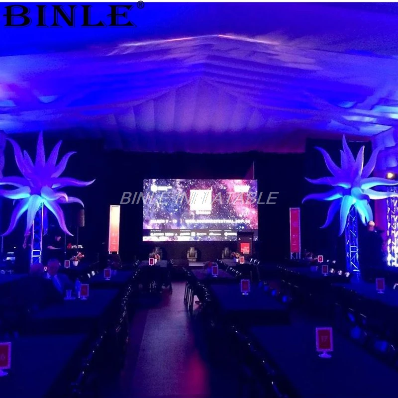 Giant 2.5mD multangular lighting stage led inflatable star for event advertising
Giant 2.5mD multangular lighting stage led inflatable star for event advertising
