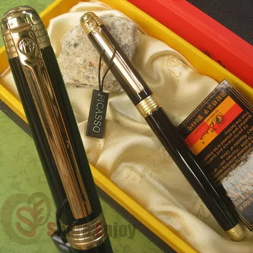 PICASSO 909 BLACK AND GOLDEN FINE NIB FOUNTAIN PEN SPACE TIME OF LONDON | Канцтовары для офиса и дома