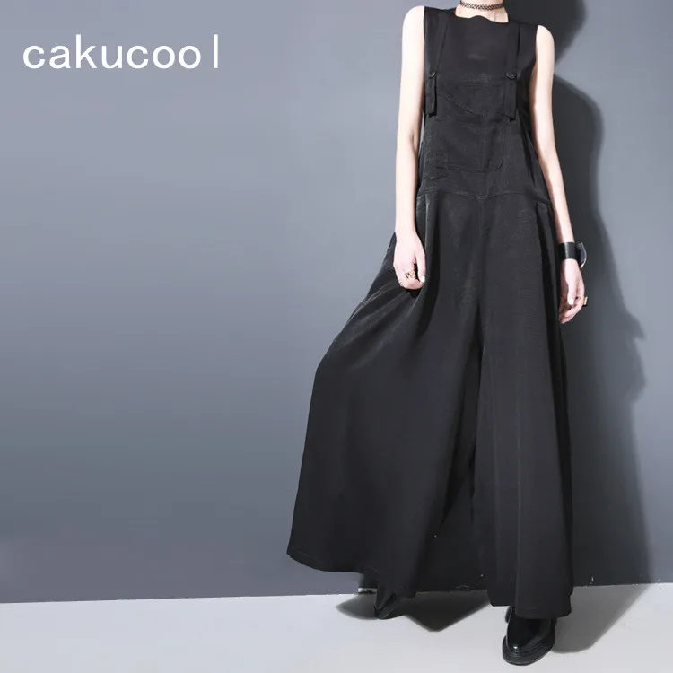Cakucool Design Solid Black Suspenders Women Casual Wide leg Jumpsuits European Loose Long Women Overalls Pockets Large Size
Cakucool Design Solid Black Suspenders Women Casual Wide leg Jumpsuits European Loose Long Women Overalls Pockets Large Size