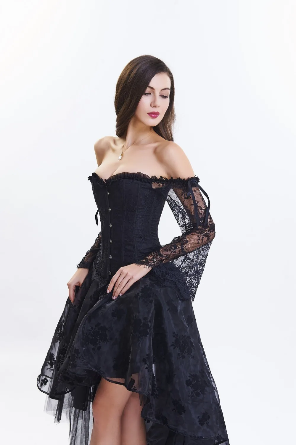 4528609912_529541320