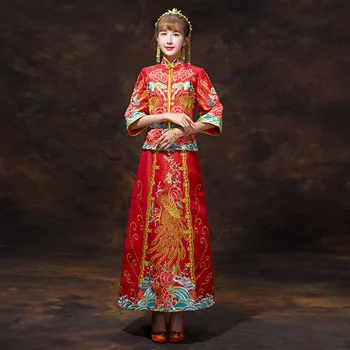 Traditional Chinese Women Wedding Dress Set Noble Red Embroidery Peacock&Flower Cheongsam Classic Toast Clothing Vintage Qipao
Traditional Chinese Women Wedding Dress Set Noble Red Embroidery Peacock&Flower Cheongsam Classic Toast Clothing Vintage Qipao
