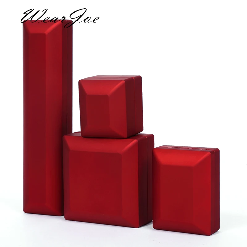Top Grade Red Rubber Painted Jewelry Set Display Gift Engagement Box LED Lighted Wedding Ring Pendant Bracelet Necklace ShowCase
Top Grade Red Rubber Painted Jewelry Set Display Gift Engagement Box LED Lighted Wedding Ring Pendant Bracelet Necklace ShowCase
