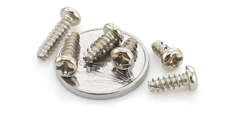 500pcs/lot M3X16-5 M2.6X12-5 M2.3*4-8 M2X4-8 scrape point phillips pan head cutting tapping screws hardware382
500pcs/lot M3X16-5 M2.6X12-5 M2.3*4-8 M2X4-8 scrape point phillips pan head cutting tapping screws hardware382