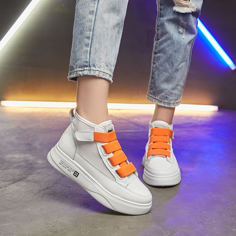 Autumn Women Sneakers High-top Canvas Shoes Ladies Casual Vulcanized Shoes Platform Female Fashion Sneakers Designer
Autumn Women Sneakers High-top Canvas Shoes Ladies Casual Vulcanized Shoes Platform Female Fashion Sneakers Designer