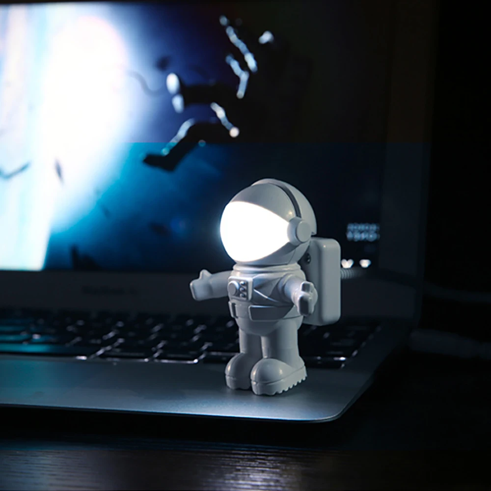 Novel Adjustable For Computer Portable PC Lamp Desk Light Pure White USB Mini Reading Lamp Small Astronaut Spaceman Night Light
Novel Adjustable For Computer Portable PC Lamp Desk Light Pure White USB Mini Reading Lamp Small Astronaut Spaceman Night Light
