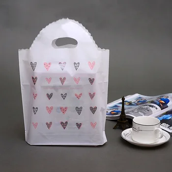 50pcs Lovely Heart Printed Thicken Plastic Carry Bag Party Gift Bag Shopping Bag 
50pcs Lovely Heart Printed Thicken Plastic Carry Bag Party Gift Bag Shopping Bag