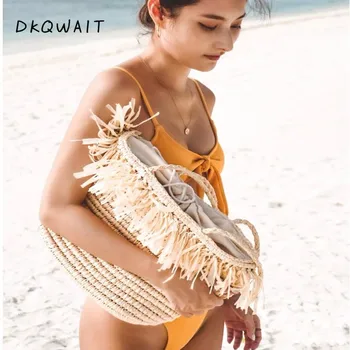 Fashion women straw shoulder bags tassel Travel beach woven Bucket bag female handbags 2019 new summer girl lady tote
Fashion women straw shoulder bags tassel Travel beach woven Bucket bag female handbags 2019 new summer girl lady tote