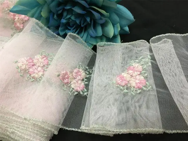 Light pink flower embroidery Cotton thread mesh lace DIY decorative accessories 11 cm wide
Light pink flower embroidery Cotton thread mesh lace DIY decorative accessories 11 cm wide