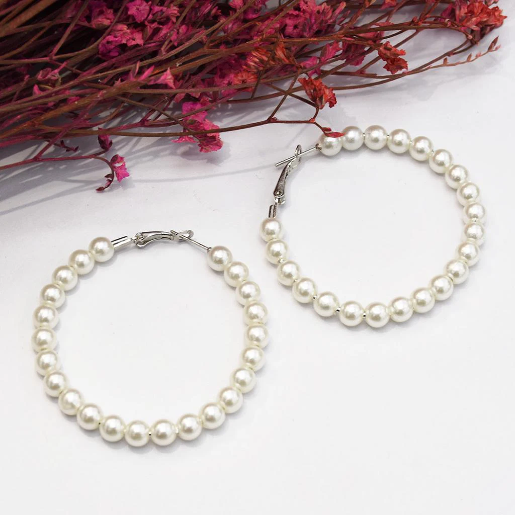 Unique Big Round Earrings Imitation Pearls Hoop Statement Geometric Ear Drop for Women Girls Party Wedding Jewelry
Unique Big Round Earrings Imitation Pearls Hoop Statement Geometric Ear Drop for Women Girls Party Wedding Jewelry