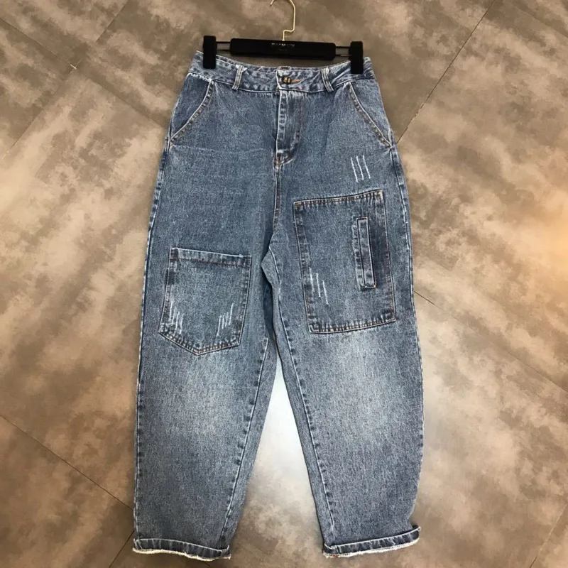 LANMREM 2019 New Spring Summer Loose Denim Pants For Women Personality Asymmetrical Pockets Trousers Fashion Harem Pants QF08305
LANMREM 2019 New Spring Summer Loose Denim Pants For Women Personality Asymmetrical Pockets Trousers Fashion Harem Pants QF08305