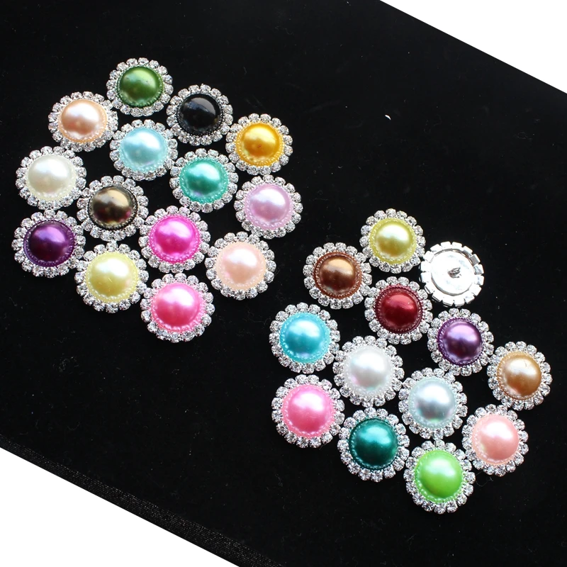 2016Hotshank rhinestone buttons round 21mm estseller 10pcs White Color Round Rhinestone Butttons Sewing Accessories colour Holes
2016Hotshank rhinestone buttons round 21mm estseller 10pcs White Color Round Rhinestone Butttons Sewing Accessories colour Holes