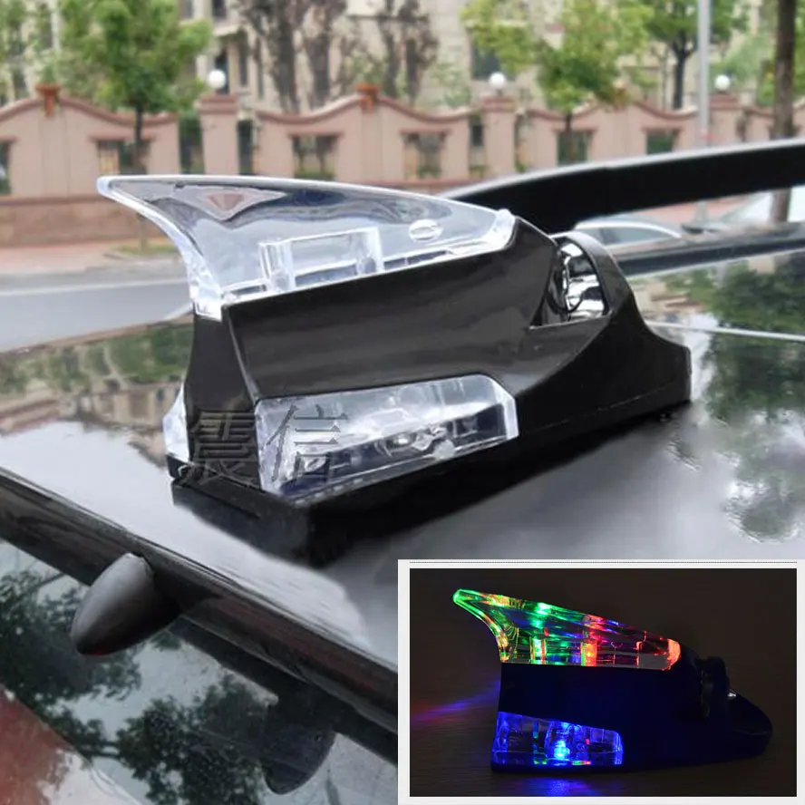 

BBQ@FUKA Car Roof Mount Spoiler Shark Fin Aerial Wind Power Flashing LED Light Fit For 118i 135i 740i M5/6 X1-X6 Z4 Edge Escape