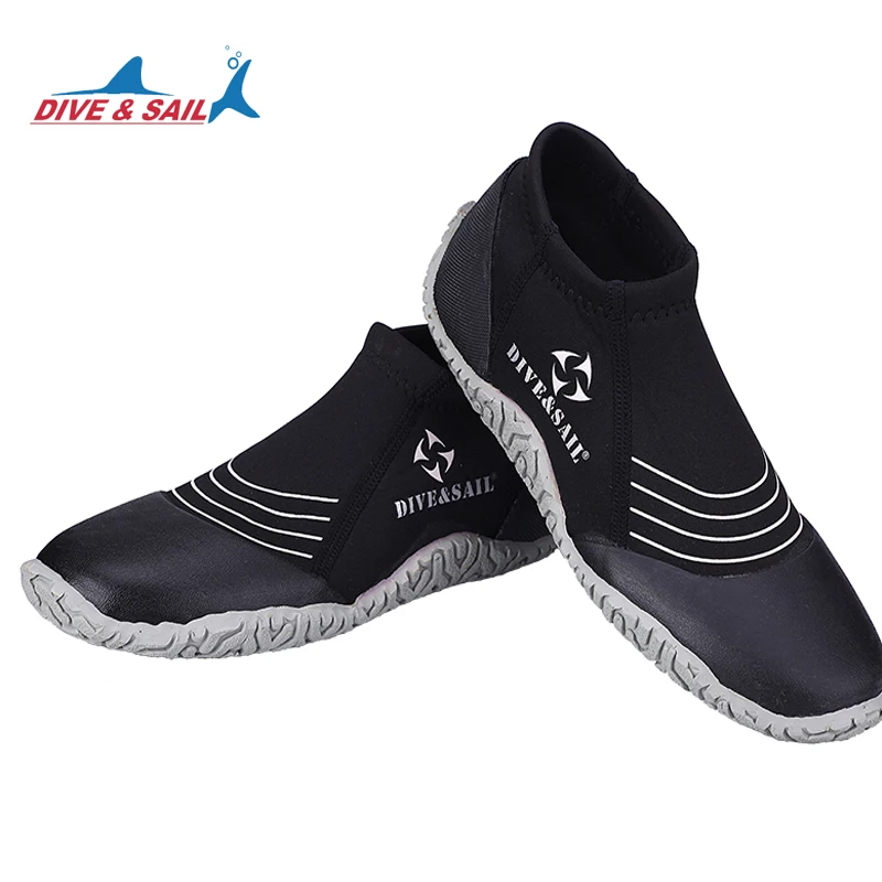 Dive&Sail 3mm low-cut dive boots Neoprene Watersports Diving Shoes Surf Beach Wetsuit Boot
Dive&Sail 3mm low-cut dive boots Neoprene Watersports Diving Shoes Surf Beach Wetsuit Boot