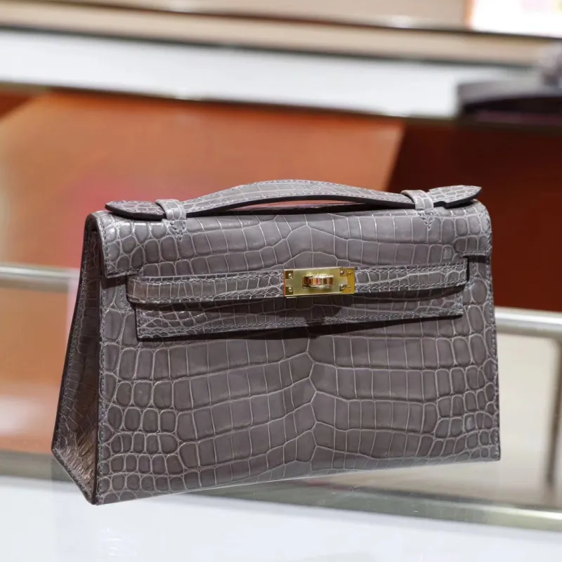 20190426065 2019 luxury handbags woman bags designer genuine leather runway female Europe brand top quality
20190426065 2019 luxury handbags woman bags designer genuine leather runway female Europe brand top quality