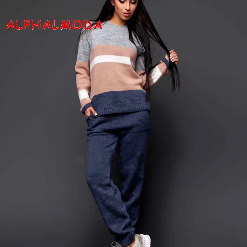 ALPHALMODA Ensemble Femme 2 pieces Pantalon Striped Long-sleeved Jumper + Trousers Female Knitting Sets
ALPHALMODA Ensemble Femme 2 pieces Pantalon Striped Long-sleeved Jumper + Trousers Female Knitting Sets